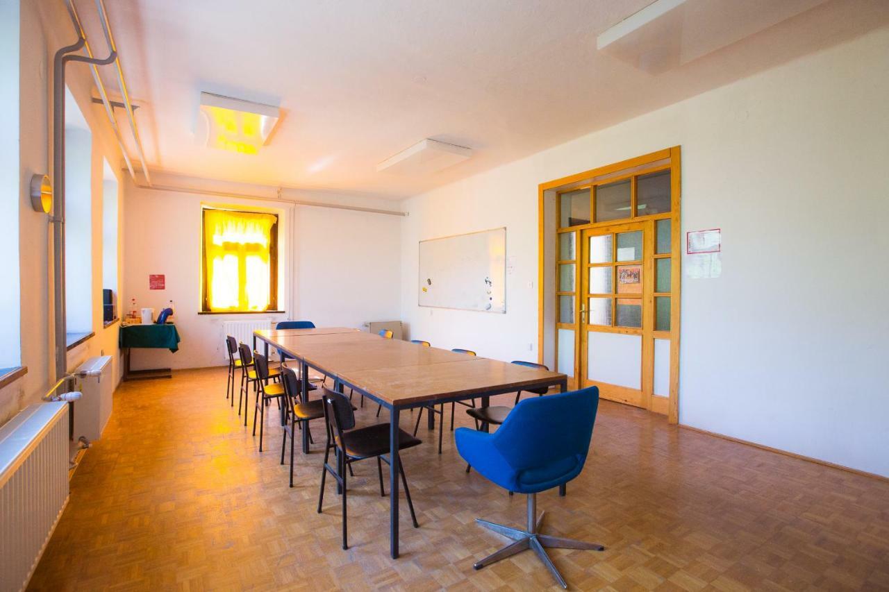 Hostel Idrija Eksteriør bilde